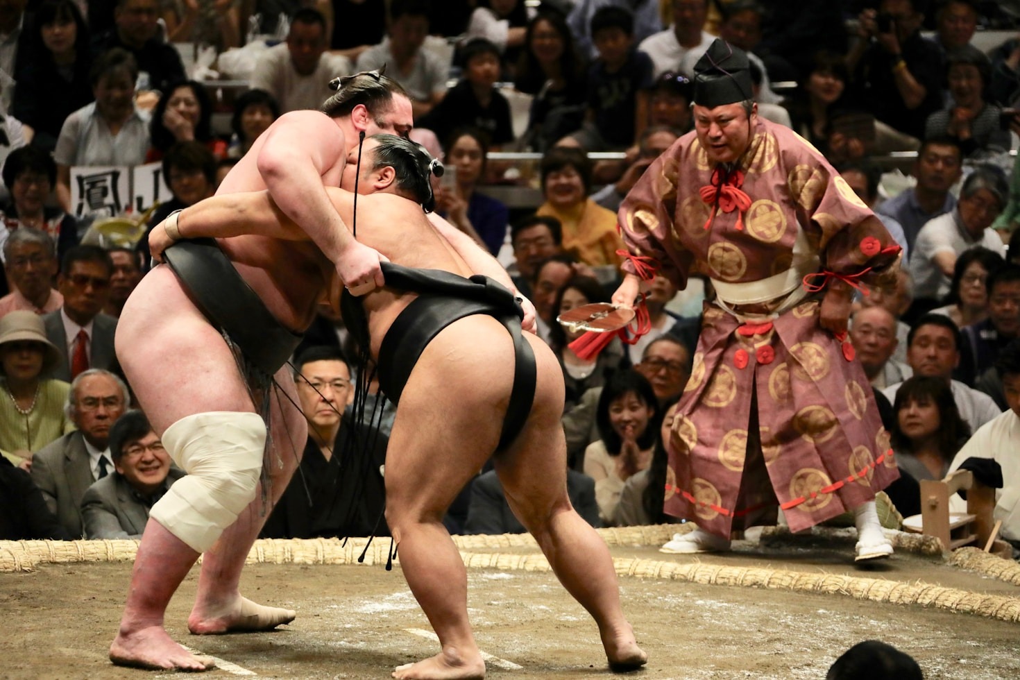 The Role of Community in Supporting Student Wrestlers
